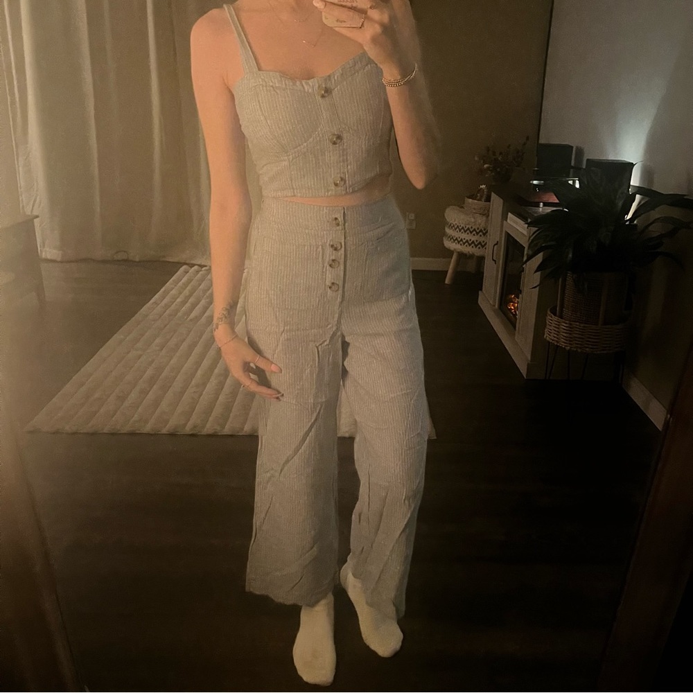 Aeropostale Stretchy Pants (part of a set)